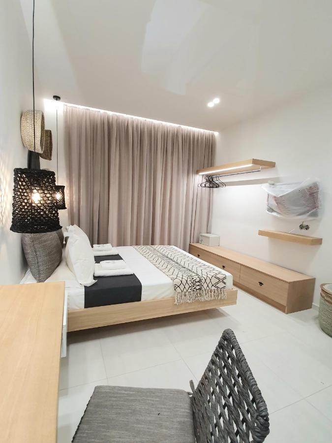 St.Thomas Beach Luxury Apartments Pefki  Экстерьер фото