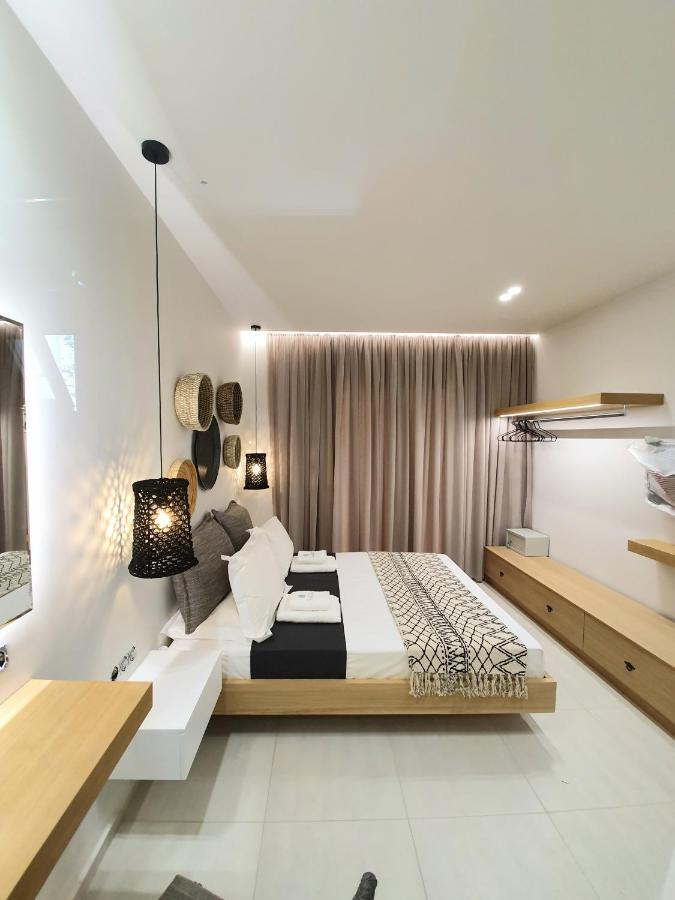 St.Thomas Beach Luxury Apartments Pefki  Экстерьер фото